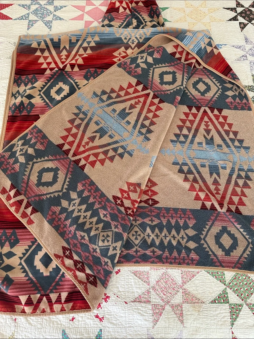 Pendleton Jacquard Adult Hooded Towel Canyonlands Poncho